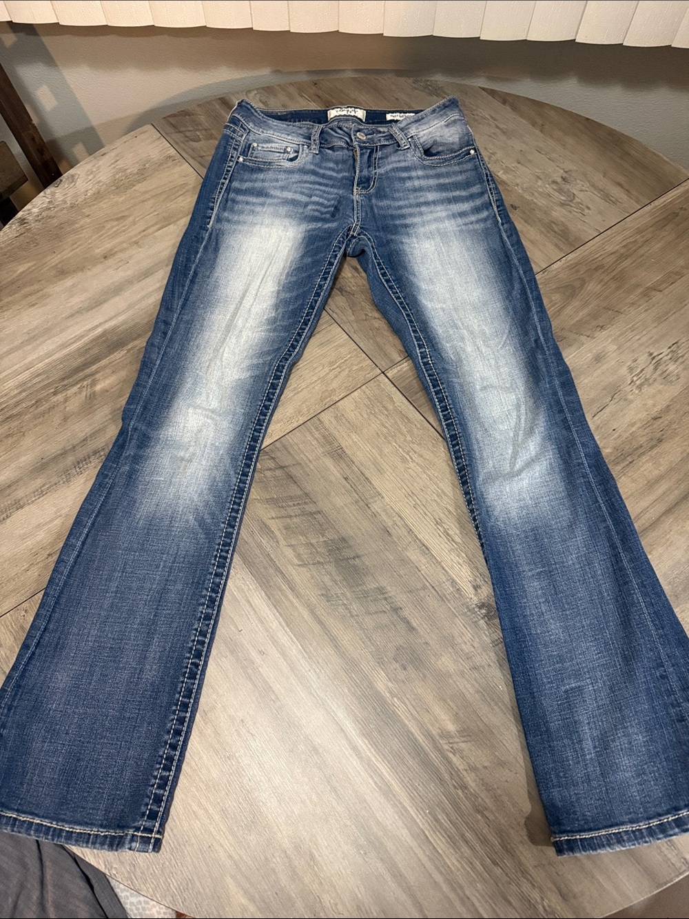 Daytrip Women's Faded Blue Virgo Bootcut Jean’s size 26R